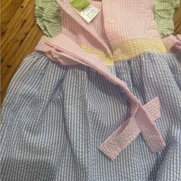 Classic Whimsy Seersucker Dress 18m - Picture 2 of 3